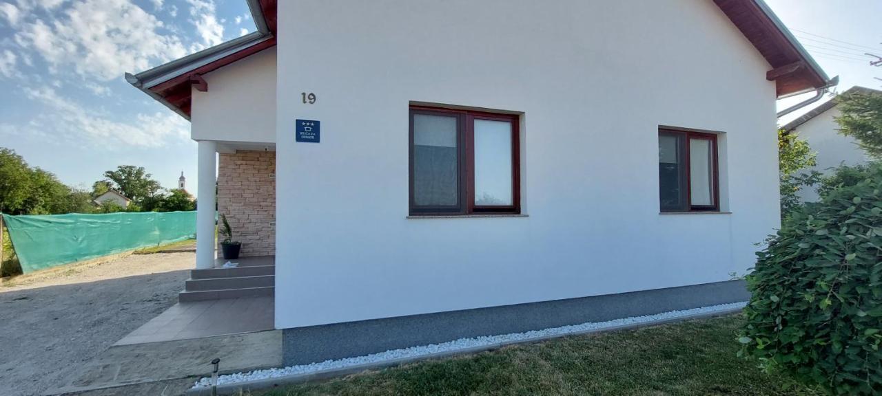 Kuca Za Odmor Domus Alba Βίλα Branjin Vrh Εξωτερικό φωτογραφία